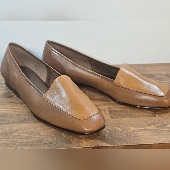 NWOT Enzo Angiolini Made In Brazil Leather Loafers Women's Size 10M - Picture 2 of 8